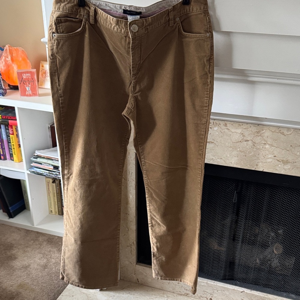 Lands End Women’s corduroy Tan Pants